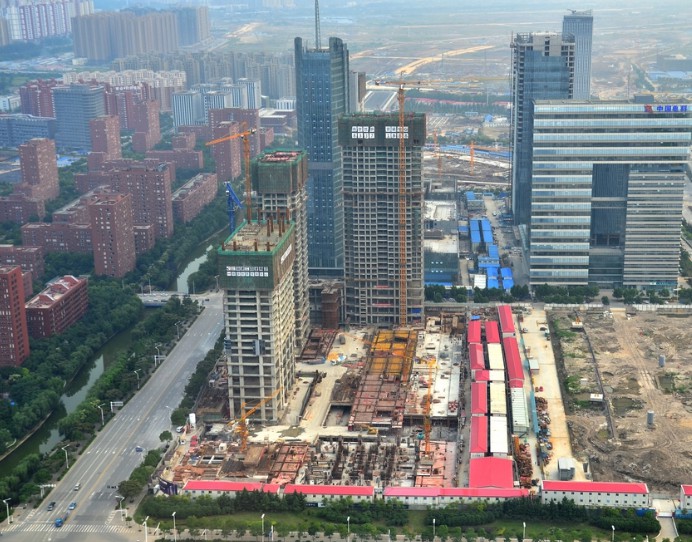 师宗河西世贸中心